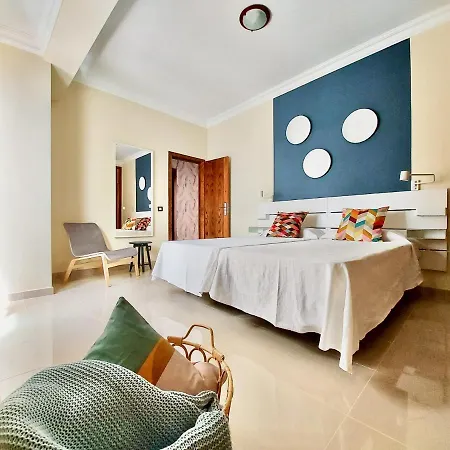 Aromas Attic * 拉克鲁斯